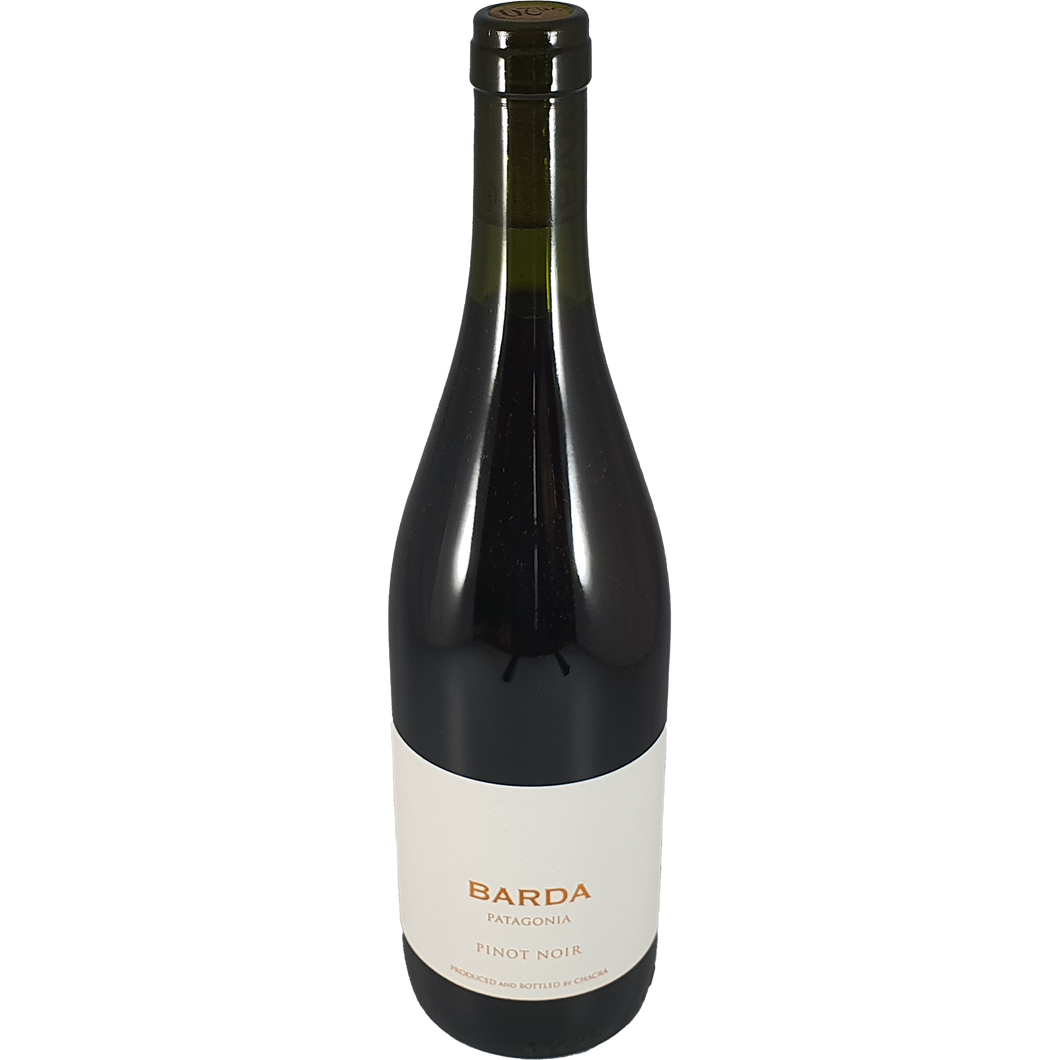 Barda Pinot Noir, Bodega Chacra – Beaucatcher
